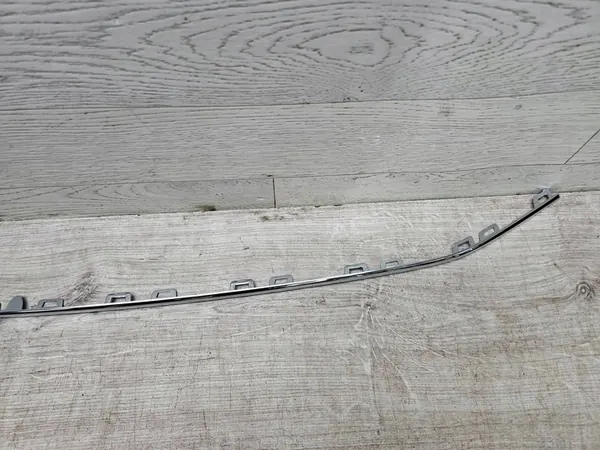 Acabamento de para-choque dianteiro Volkswagen Tiguan 5NA853101 image 4