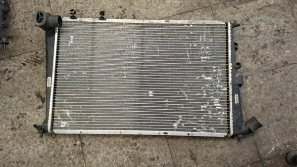 Waterradiator OEM 9613892380 voor Citroen Xantia 1.8 image 2