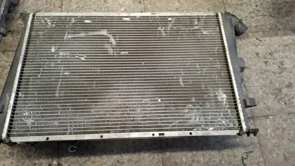 Waterradiator OEM 9613892380 voor Citroen Xantia 1.8 image 7