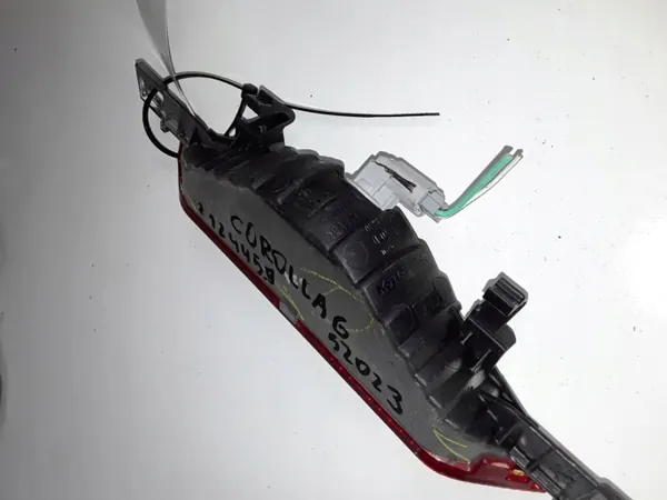 Toyota Corolla E120/E130 Nebelschlussleuchte OEM 2124459 image 3