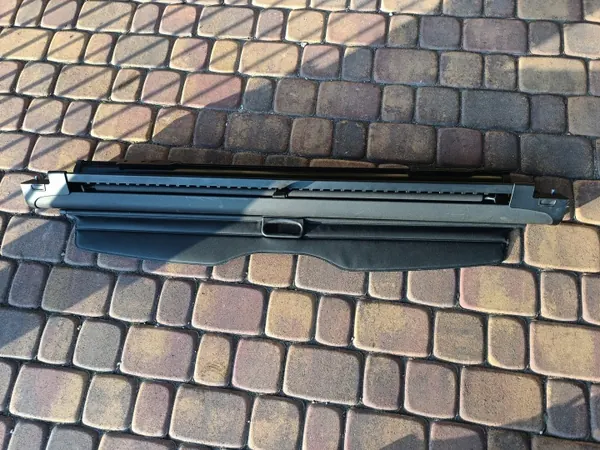 BMW 5 E39 Touring bagageutrymmesrullgardin OEM 8236357 image 2