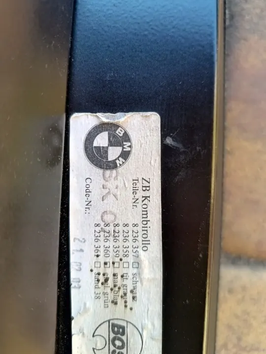 BMW 5 E39 Touring bagageutrymmesrullgardin OEM 8236357 image 3