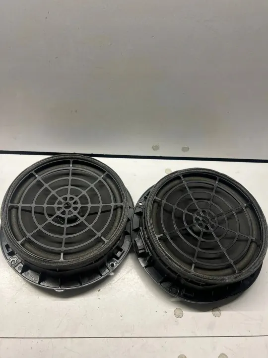 Subwoofer OEM YQP3953 pour Audi A4 S4 B9 Arrière image 2