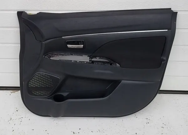 Mitsubishi ASX Höger Framdörrspanel OEM image 2