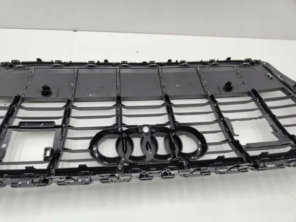 Audi Q7 II 4M S-Line kromigrilli OEM 4M0853651AJ image 10