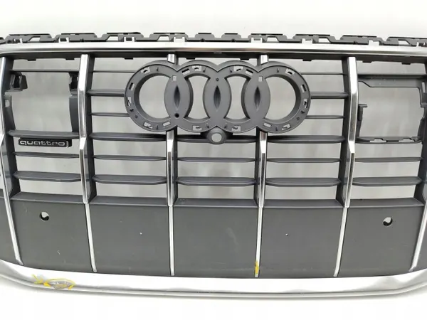 Audi Q7 II 4M S-Line kromigrilli OEM 4M0853651AJ image 5
