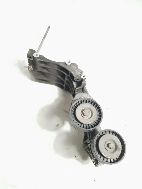 MERCEDES W169 W245 Suporte de Alternador com Polias OE image 2