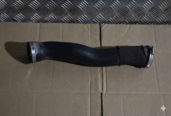 Tubo Intercooler Porsche OEM 971145708AB - Lado Derecho image 2