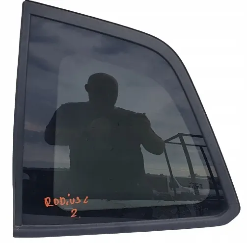 OEM 79250-21600 SsangYong Rodius II Vitre Arrière Gauche image 2