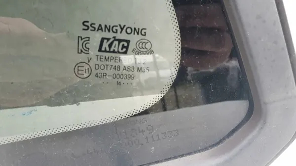 OEM 79250-21600 SsangYong Rodius II Vitre Arrière Gauche image 3