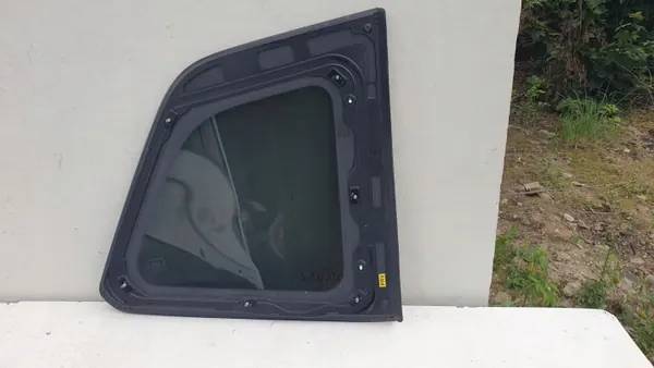 OEM 79250-21600 SsangYong Rodius II Vitre Arrière Gauche image 4