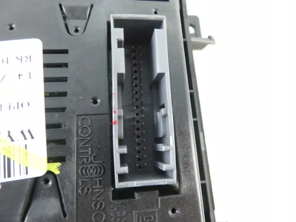 Radio OEM 13255553 d'occasion pour Opel Astra H image 5