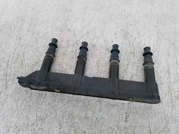 Bobina de Ignição Citroen C4 I 1.4 i 16V 9651710680 image 4