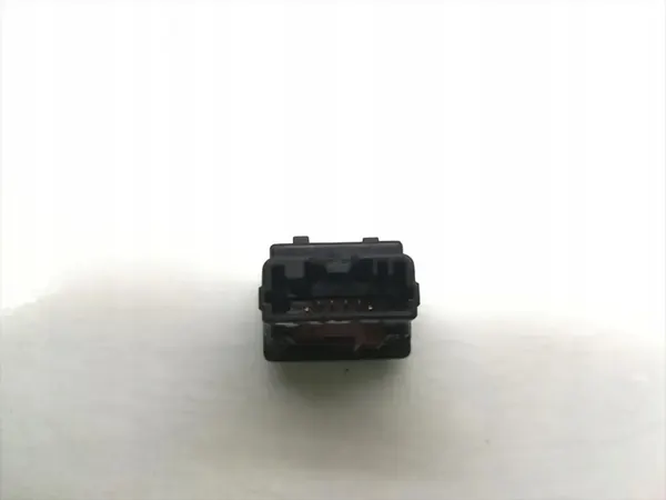 Toyota Avensis ASC Module 2.0 D-4D Diesel 15C032 image 4