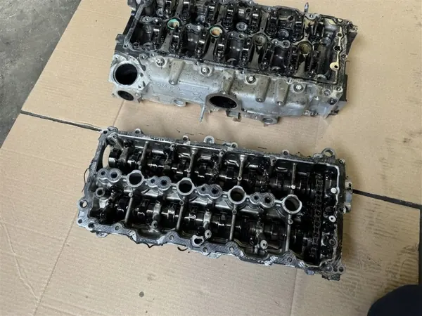 OEM 9812313410 Culasse & Arbres à Cames 1.5 HDI image 6
