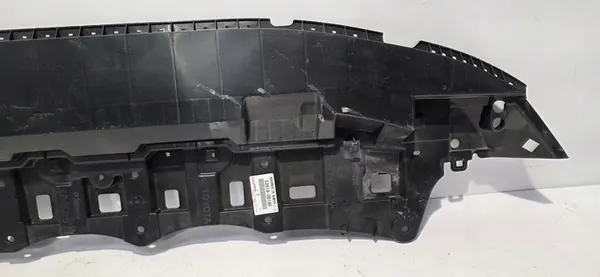 Framstötfångarplåt Toyota Yaris Cross 2020-2025 image 3