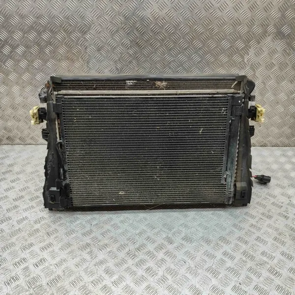 Peça refrigeração Audi Q3 OEM 5Q0121251GL - Usado image 2
