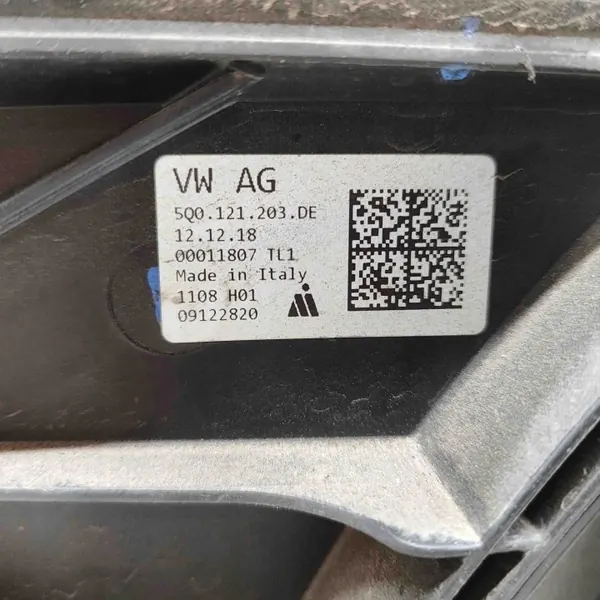 Peça refrigeração Audi Q3 OEM 5Q0121251GL - Usado image 6