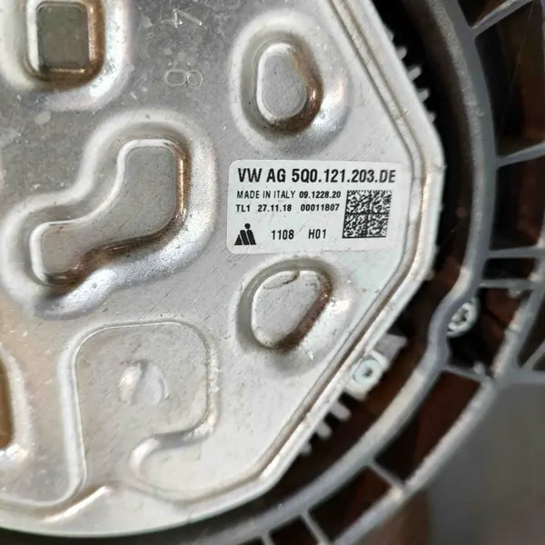 Peça refrigeração Audi Q3 OEM 5Q0121251GL - Usado image 8