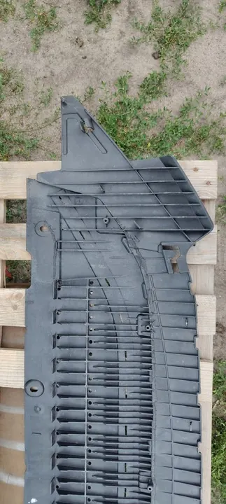 AUDI A6 C7 2014-2018 Framskydd S-Line 4G0807611F image 4