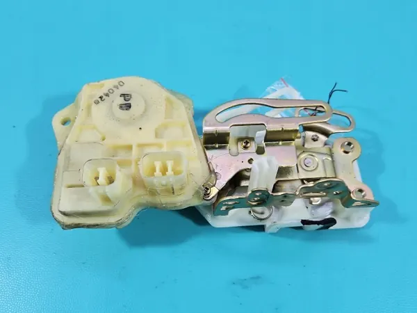 Fecho porta-malas OEM IMPRK1559308 para Honda CR-V II image 4