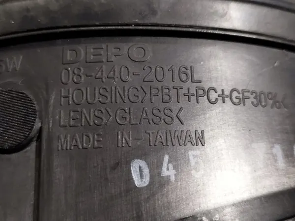 Farol de neblina esquerdo Mercedes ML GL CLS W 211 image 3