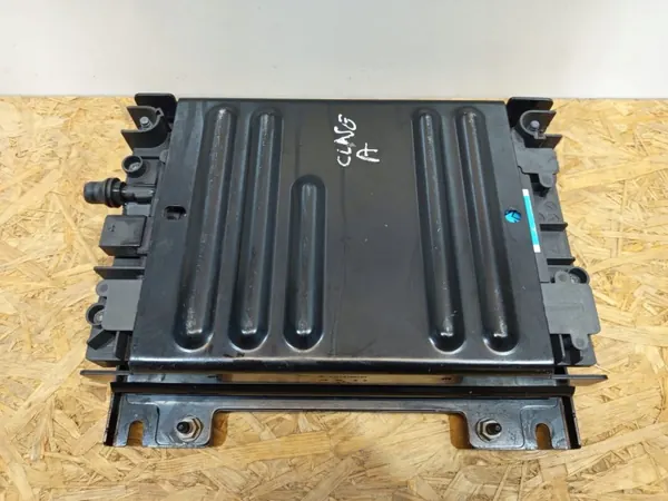 Mercedes-Benz A0009826525 44V 8.4Ah Mild-Hybrid-Batterie image 2