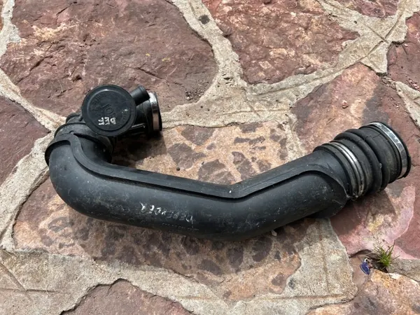 Conduto de intercooler Land Rover Defender OEM 4614625999 image 2