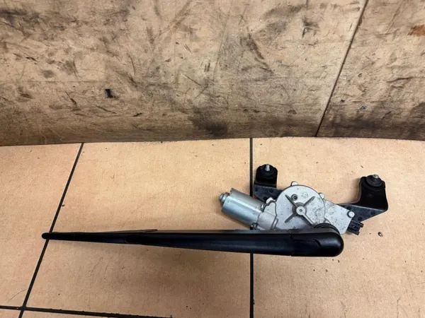 Bakre vindrutetorkarmotor OEM 987002W000 Hyundai Santa Fe image 2