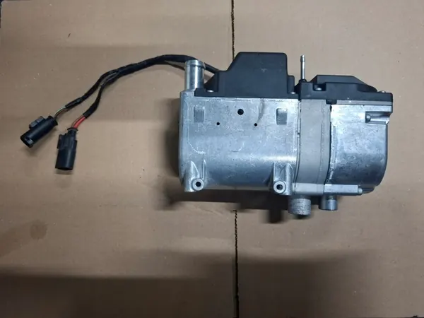 Aquecedor Webasto OEM A4478300561 - Peça Mercedes usada image 2