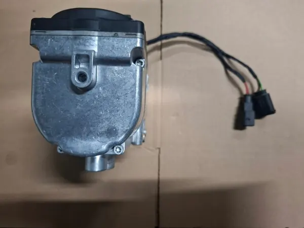 Aquecedor Webasto OEM A4478300561 - Peça Mercedes usada image 5