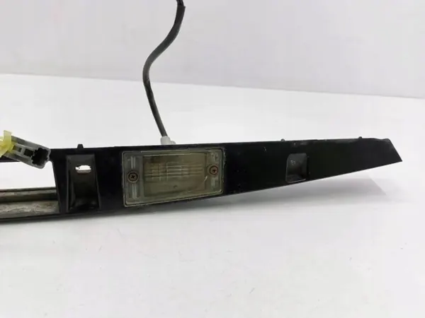 Éclairage plaque OEM 0K2FB51270 Kia Carens II image 4