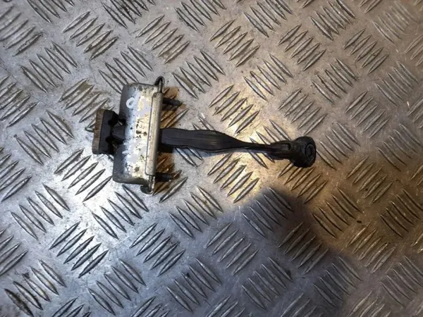 Butée de porte avant Ford Fusion II OEM DS73F23552AC image 3