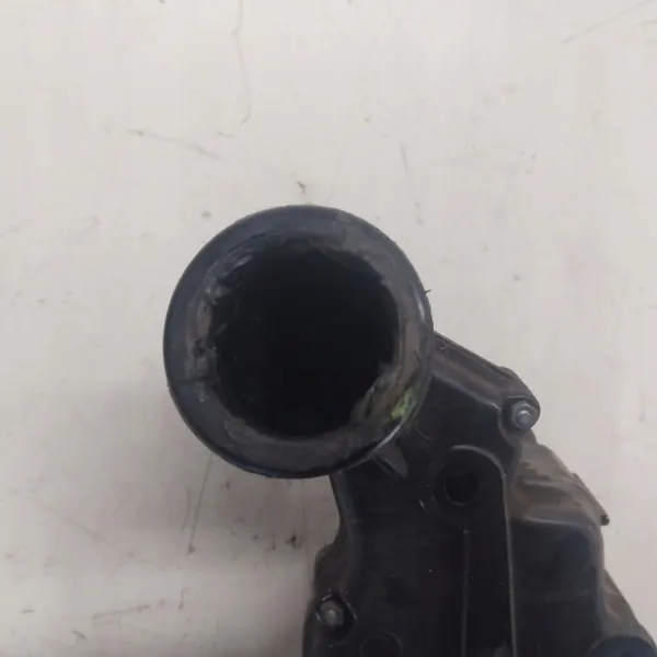 Carcasa de termostato Citroen Jumper I 2.0 HDI OEM 9643212080 image 4