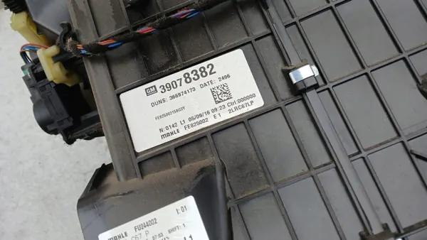 Lämmitysydin OEM 39078382 AKV Opel Astra K:lle image 5