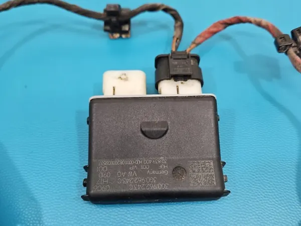Heckklappenöffnungssensor OEM 5NA962283 VW Tiguan II 2016- image 7
