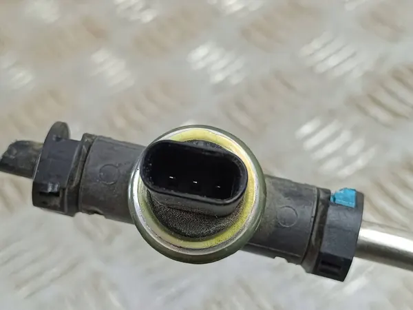 Bomba de combustível VOLVO XC90 I 2.0L 2018 OEM 31480558 image 5