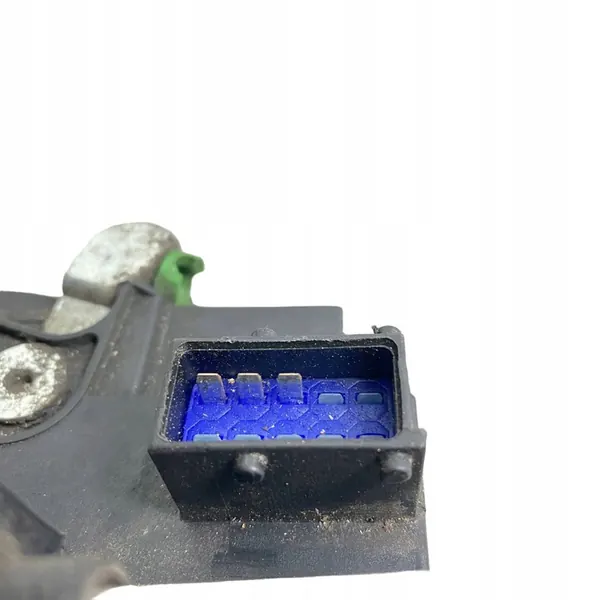 Höger Framdörrslås Opel 13154792 image 7