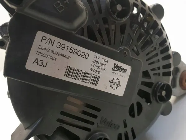 Opel Astra J 2019 Alternator OEM 39159020 image 7