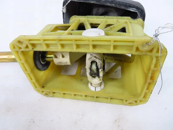 Vaihdekeppi Opel Astra I F 1.7 TD 90446897 image 3