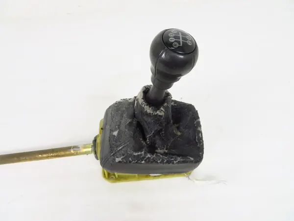 Vaihdekeppi Opel Astra I F 1.7 TD 90446897 image 5