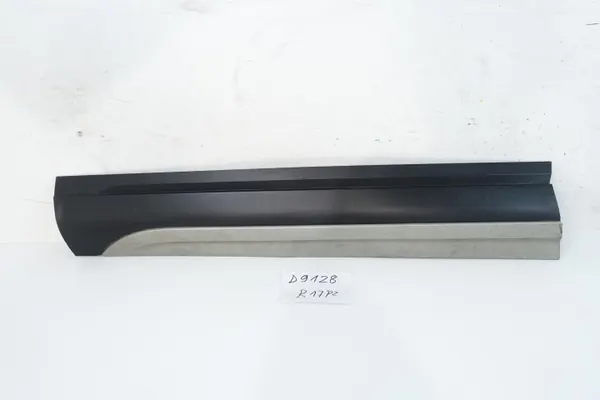 OEM 7P6854939B Vasen Etuoven Lista VW Touareg II:lle image 2