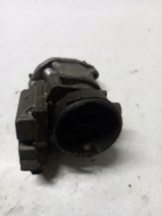 Corpo de borboleta Audi A6 C5 2.5 TDI OEM 059128063A image 3