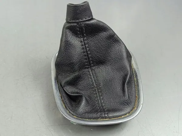 Pomo de mudanças Jeep Compass OEM FOB19075 - Usado image 4
