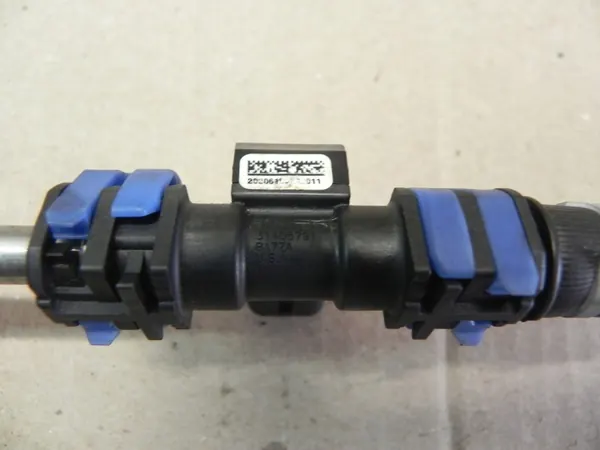 Sensor Pressão Combustível OEM 31405791 para Volvo V40/S60/XC60 image 3