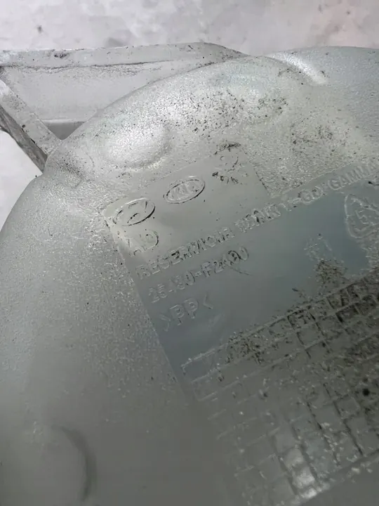 KIA CEED III HYUNDAI i30 III 1.6 CRDI Kühlmittelbehälter 25430-F2400 image 5