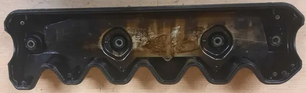 Couvercle de soupape VW 2.5 TDI OEM P image 1