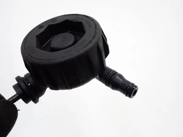 Manguera de embrague OEM 5QB721465AD para VW Caddy V 2.0 TDI image 5