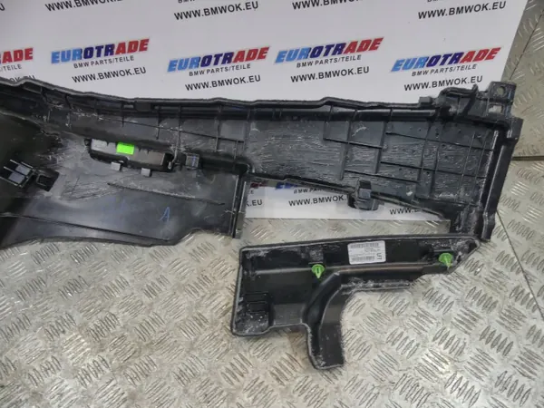 BMW X7 G07 Tavaratilan Verhoilu Vasen OEM 5A01881 5A01885 image 6