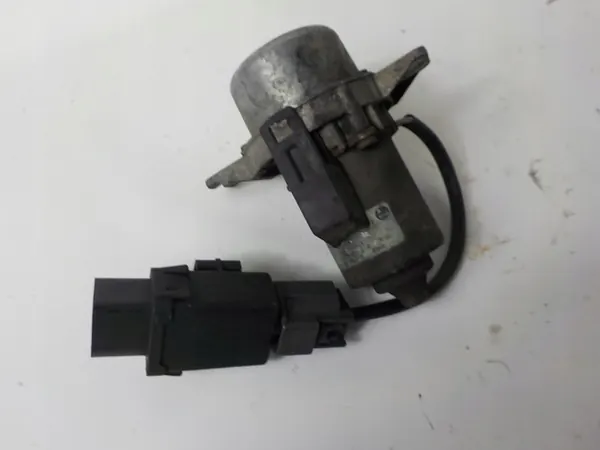 OPEL ASTRA J IMUVAKUUMPUMPPU 1.4T OEM 13343961 image 3